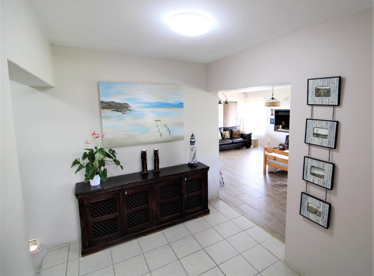 Cove View B&B イースト・ロンドン エクステリア 写真